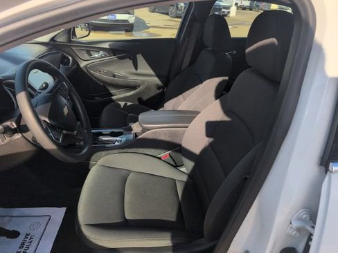 Used 2023 Chevrolet Malibu LT FWD image 11