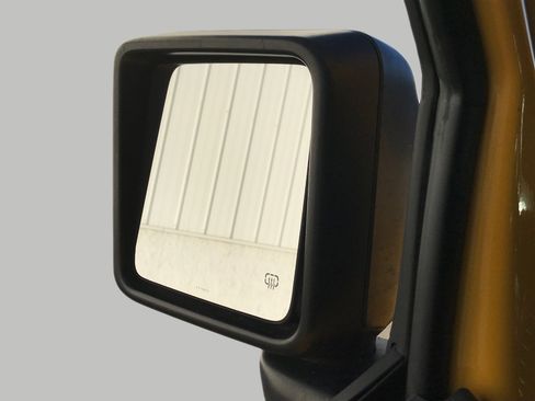 Used 2019 Jeep Wrangler Unlimited Sport S image 22