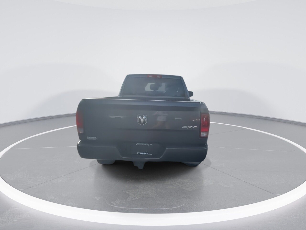 Used 2018 RAM 1500 Express AWD/4WD image 19