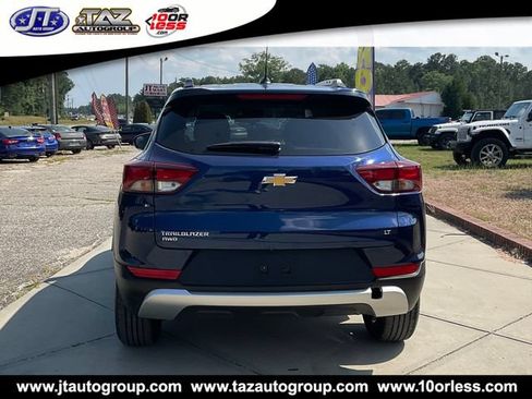 Used 2023 Chevrolet TrailBlazer LT w/ Convenience Package AWD/4WD image 6