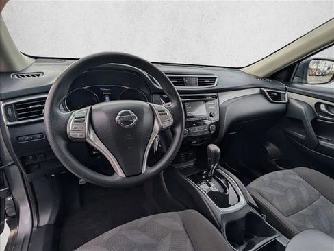 Used 2016 Nissan Rogue S image 10