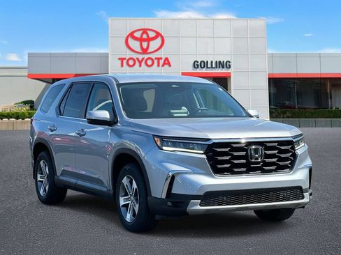 Used 2023 Honda Pilot EX-L image 7