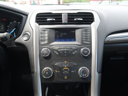 Used 2019 Ford Fusion S FWD image 15