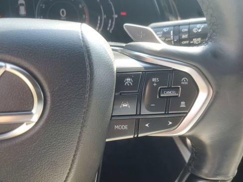 Used 2023 Lexus RX 350 Premium w/ Accessory Package AWD/4WD image 33