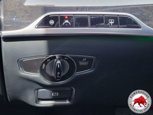 Used 2019 Mercedes-Benz S 560 Sedan image 26