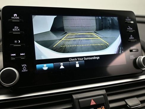 Used 2022 Honda Accord Sport image 14