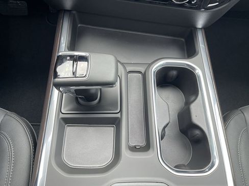 New 2026 GMC Sierra 1500 SLT w/ SLT Premium Plus Package image 16