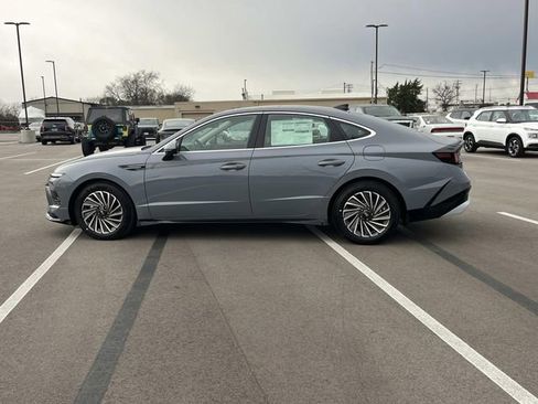 New 2026 Hyundai Sonata SEL image 8