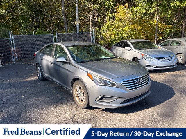 Used 2016 Hyundai Sonata SEL FWD image 3