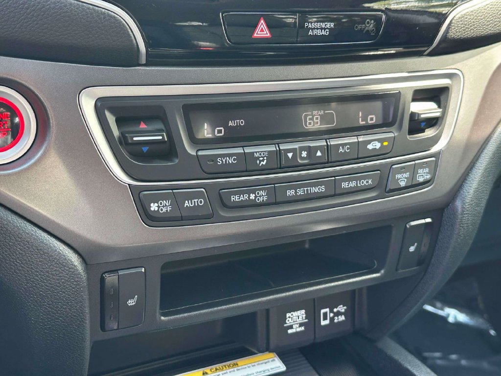 Certified 2021 Honda Pilot Special Edition image 29