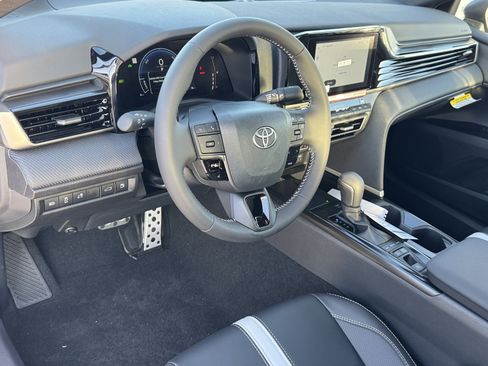 New 2026 Toyota Camry SE FWD image 16
