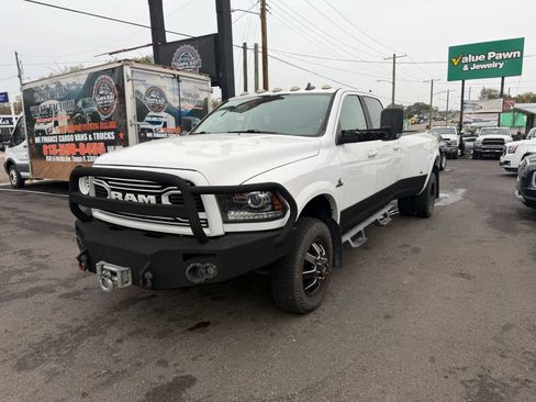 Used 2018 RAM 3500 Laramie w/ Sport Appearance Group AWD/4WD image 5