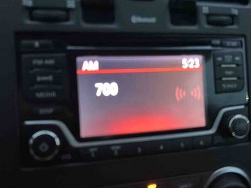 Used 2016 Nissan Leaf S w/ Charger Package image 21