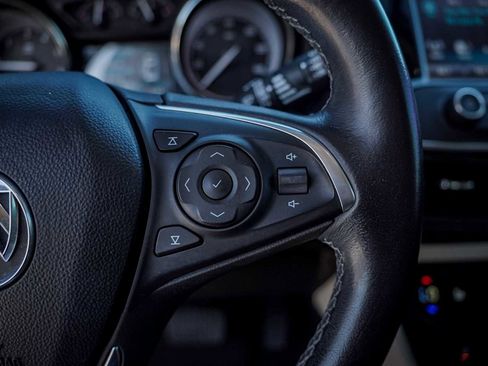 Used 2020 Buick Envision Preferred image 16