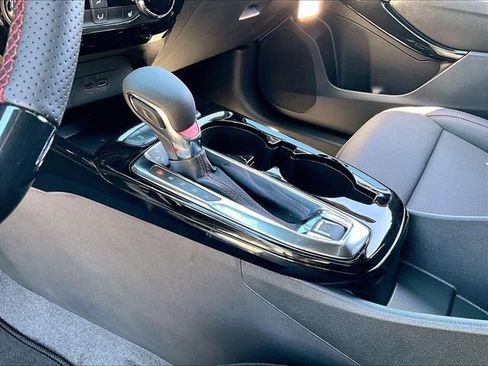 New 2026 Chevrolet Trax RS w/ Sunroof Package FWD image 13