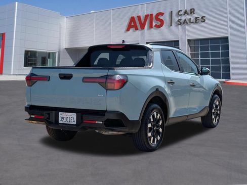 Used 2025 Hyundai Santa Cruz SEL AWD/4WD image 6