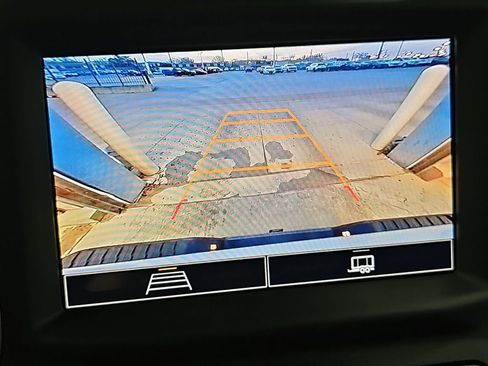 Used 2024 Chevrolet Silverado 2500 Custom w/ Custom Value Package image 21