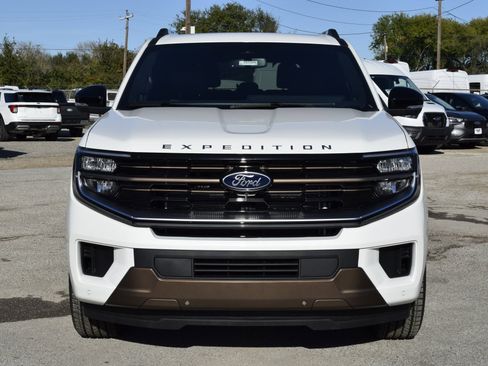 New 2025 Ford Expedition King Ranch image 2
