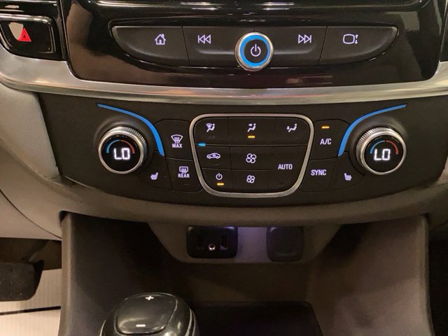 Used 2019 Chevrolet Traverse LT AWD/4WD image 35
