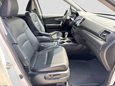 Used 2017 Honda Ridgeline RTL-T image 20