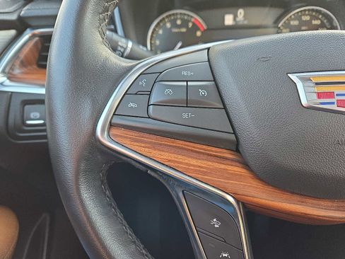 Used 2021 Cadillac XT5 Premium Luxury image 20