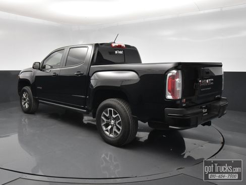 Used 2022 GMC Canyon AT4 w/ Driver Alert Package AWD/4WD image 5