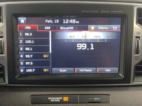 Used 2017 Kia Sportage SX image 25