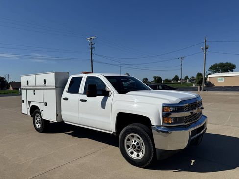 Used 2019 Chevrolet Silverado 2500 4x4 Double Cab image 9