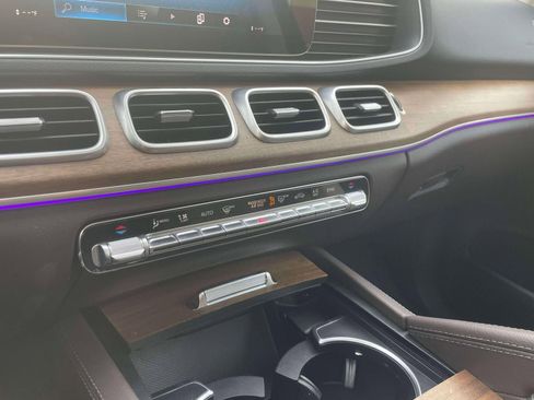 Used 2022 Mercedes-Benz GLE 450 4MATIC image 29