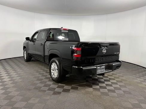 Used 2024 Nissan Frontier SV image 5