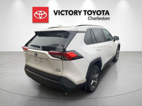 Used 2023 Toyota RAV4 XLE image 5