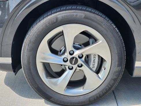 Used 2026 Genesis GV70 2.5T AWD/4WD image 7