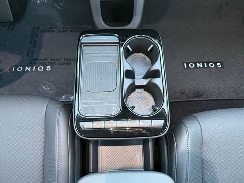 Certified 2025 Hyundai Ioniq 5 SEL image 28
