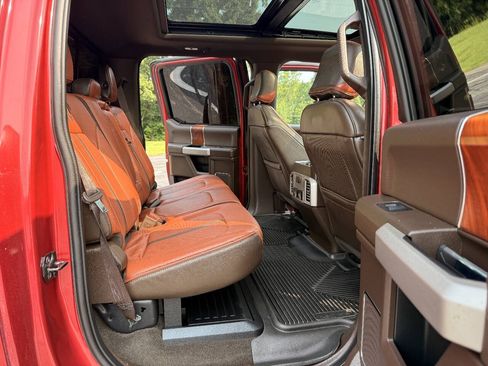 Used 2018 Ford F250 King Ranch w/ King Ranch Ultimate Package AWD/4WD image 17