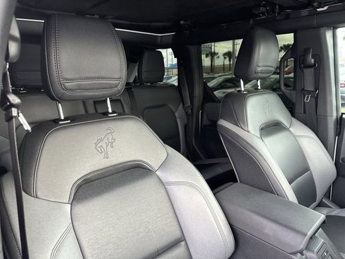 Used 2024 Ford Bronco Big Bend image 24