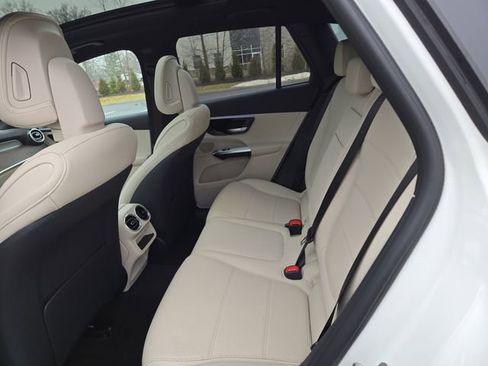 New 2026 Mercedes-Benz GLC 300 4MATIC image 26