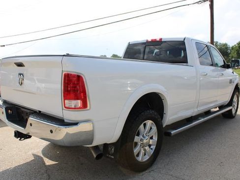 Used 2014 RAM 2500 Longhorn AWD/4WD image 3