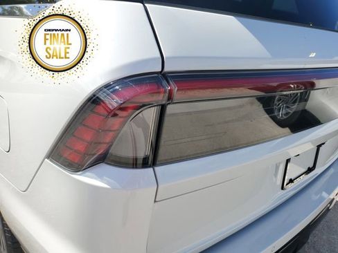 New 2025 Lincoln Navigator Black Label image 13