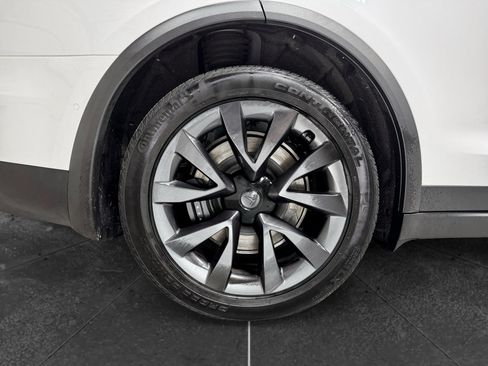 Used 2022 Tesla Model X AWD/4WD image 37