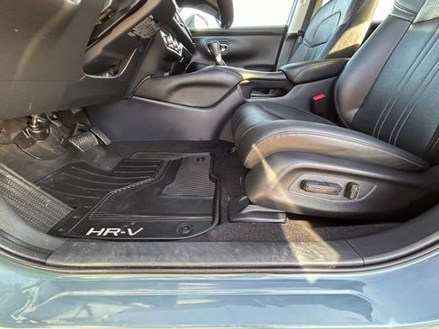 Used 2023 Honda HR-V EX-L image 28