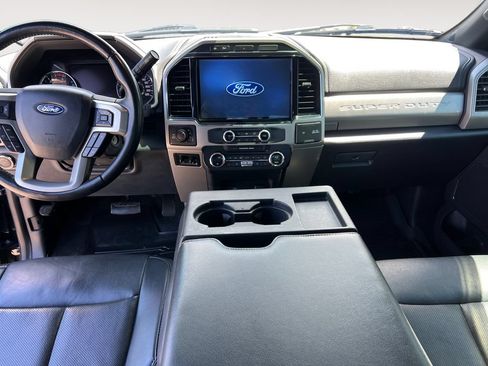 Used 2022 Ford F350 Lariat w/ Camper Package AWD/4WD image 10