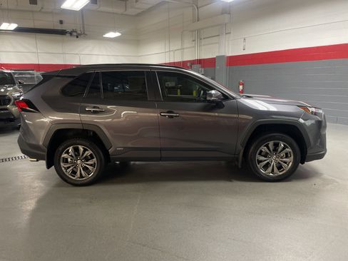 Used 2024 Toyota RAV4 Limited AWD/4WD image 11