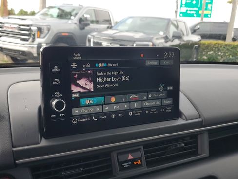 Used 2023 Honda Pilot Elite image 27