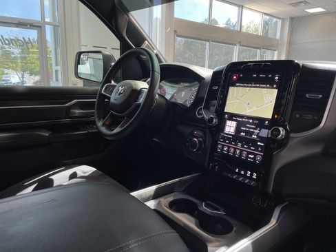 Used 2021 RAM 1500 Big Horn AWD/4WD image 34