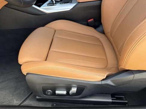 Used 2023 BMW M440i Coupe w/ Premium Package RWD image 22