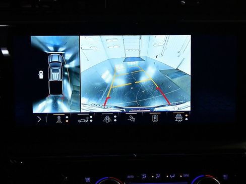 Used 2024 GMC Sierra 1500 AT4 w/ AT4 Preferred Package image 27