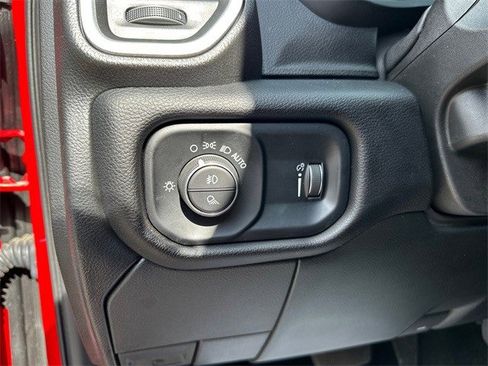 Used 2024 RAM 2500 Big Horn w/ Bed Utility Group image 30