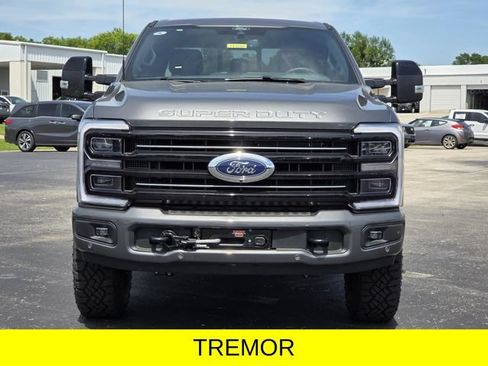 New 2026 Ford F250 Platinum w/ Tremor Off-Road Package AWD/4WD image 3
