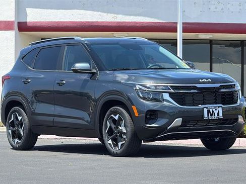 New 2026 Kia Seltos S FWD image 2