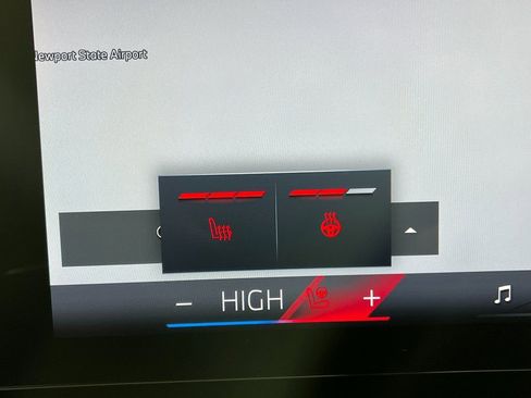 Certified 2025 BMW 530i xDrive image 19